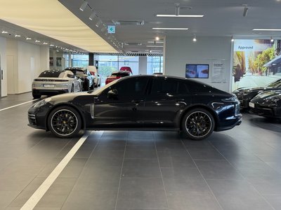 صورة 3 لـ 2023 Porsche PANAMERA