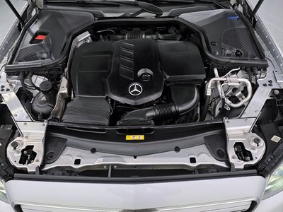 MERCEDES-BENZ E-CLASS - 7