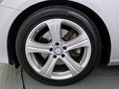 MERCEDES-BENZ E-CLASS - 6