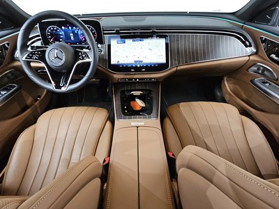 MERCEDES-BENZ E-CLASS - 5