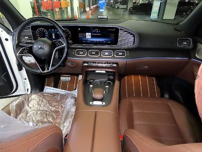 2024 Mercedes-BENZ GLS 照片 9