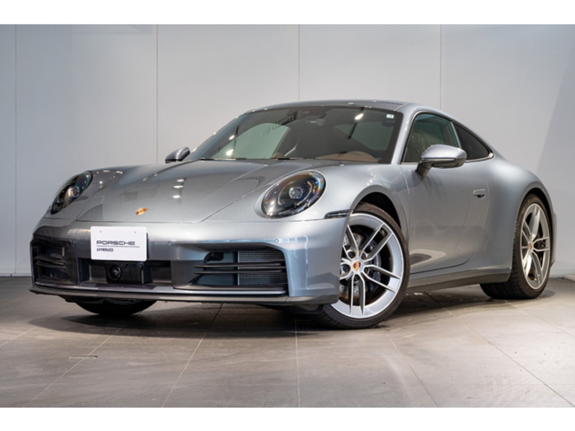 PORSCHE 911 - View 1