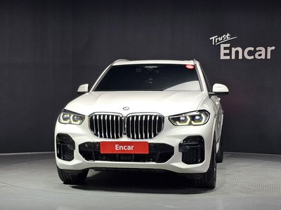 صورة 2 لـ 2023 BMW X5