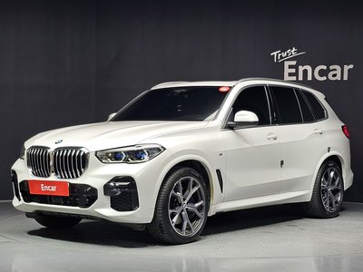 صورة 1 لـ 2023 BMW X5