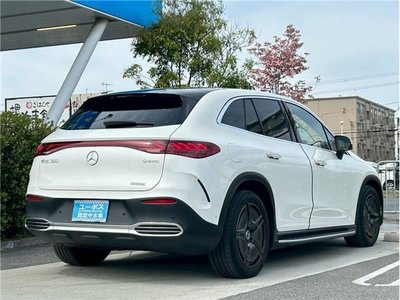 MERCEDES-BENZ EQE - 9