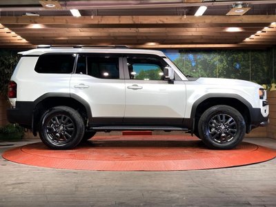 2025 Toyota LAND CRUISER 250 thumbnail 27