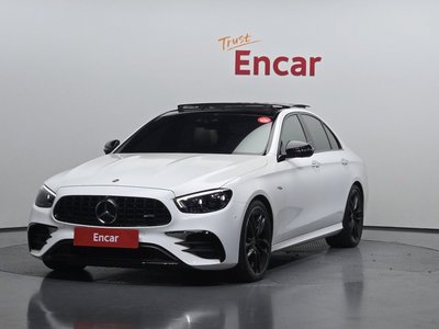 MERCEDES-BENZ E-CLASS - 1