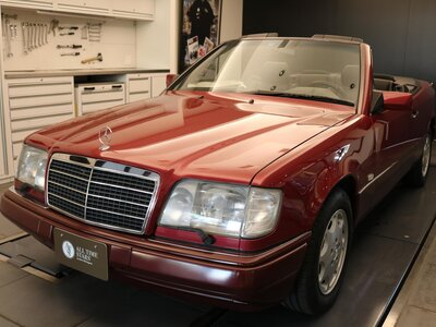 MERCEDES-BENZ E-CLASS CABRIOLET