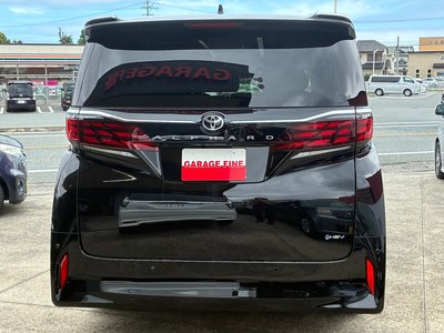 2026 TOYOTA ALPHARD photo 5