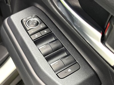 صورة مصغرة 44 لـ 2025 Toyota LAND CRUISER 250