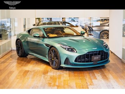 ASTON MARTIN DB12 - 1