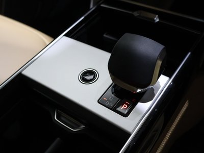2025 LAND Rover RANGE ROVER — миниатюра 53