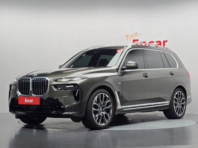 BMW X7 - 1