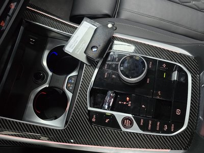 BMW X7 - 9