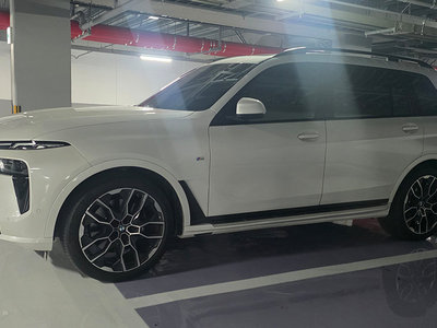 BMW X7 - 4