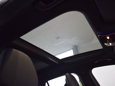 MERCEDES-BENZ GLC - 9