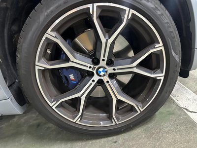 BMW X5 - 6