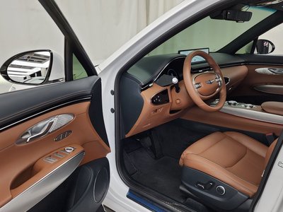 صورة مصغرة 13 لـ 2023 Genesis GV70