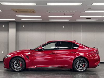 2017 ALFA Romeo JULIA 照片 9