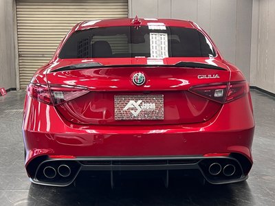 2017 ALFA Romeo JULIA 照片 8