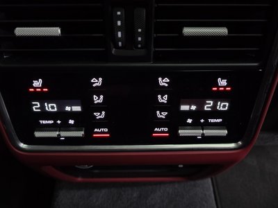 2020 Porsche CAYENNE 缩略图 24