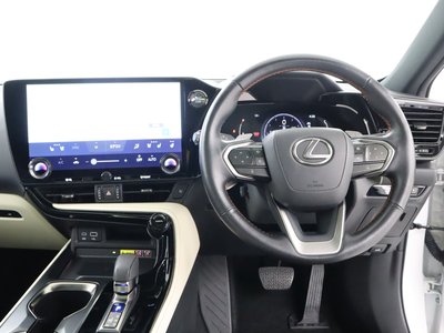LEXUS NX - 9