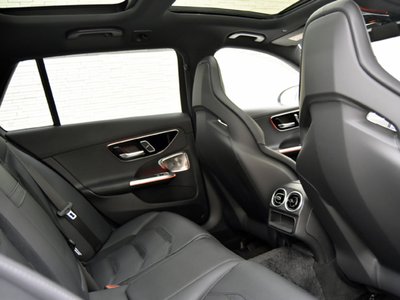 2024 Mercedes-BENZ C-CLASS AMG thumbnail 13