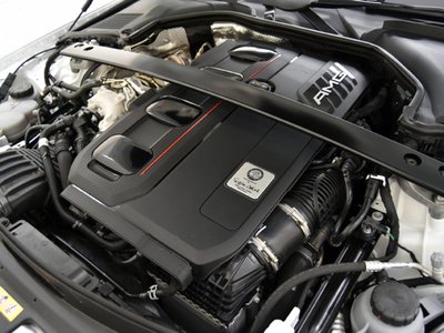 2024 Mercedes-BENZ C-CLASS AMG thumbnail 28