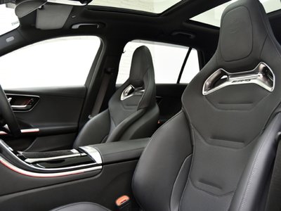 2024 Mercedes-BENZ C-CLASS AMG 照片 9
