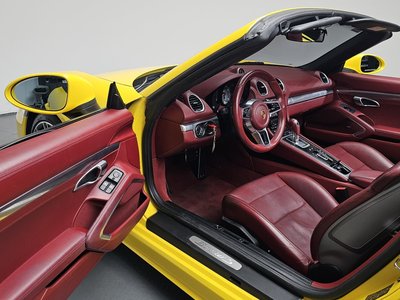 PORSCHE 718 - 10