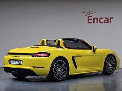 PORSCHE 718 - 3