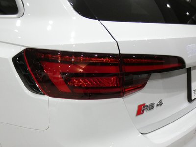 صورة مصغرة 39 لـ 2019 AUDI RS4 AVANT