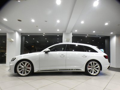 صورة مصغرة 19 لـ 2019 AUDI RS4 AVANT