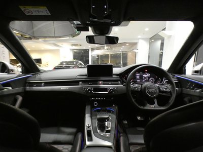 صورة مصغرة 26 لـ 2019 AUDI RS4 AVANT