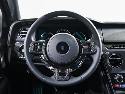 صورة 31 لـ 2023 ROLLS-ROYCE CULLINAN