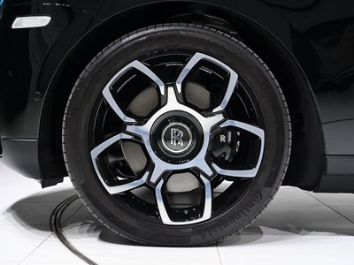 صورة 18 لـ 2023 ROLLS-ROYCE CULLINAN