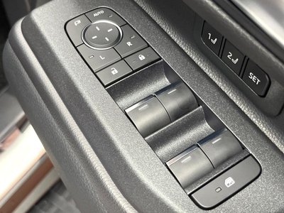 2024 Toyota LAND CRUISER 250 — миниатюра 33
