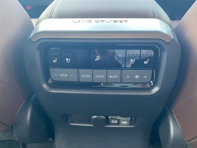 2024 Toyota LAND CRUISER 250 — миниатюра 32