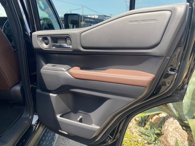 2024 Toyota LAND CRUISER 250 — миниатюра 30