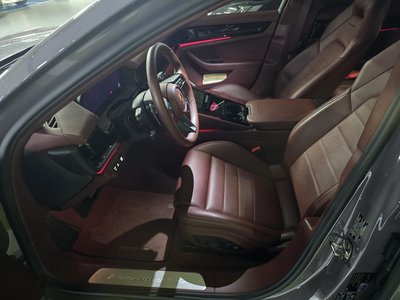 صورة 6 لـ 2025 Porsche PANAMERA