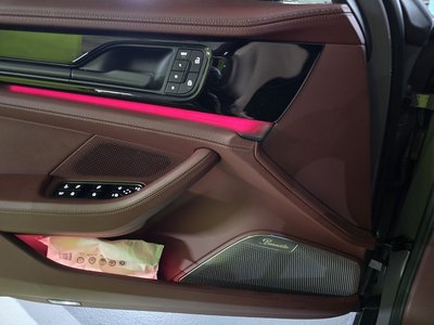 صورة 8 لـ 2025 Porsche PANAMERA