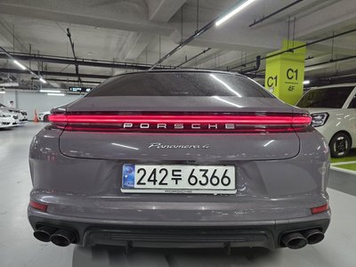 صورة 2 لـ 2025 Porsche PANAMERA