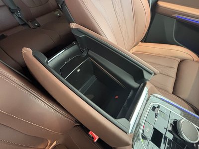 2025 BMW X5 — миниатюра 25