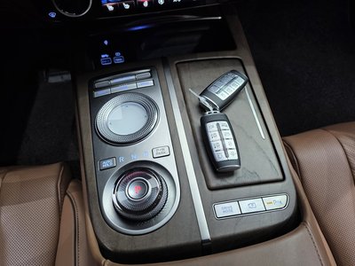 GENESIS G80 (RG3) - 9