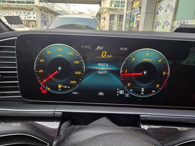 MERCEDES-BENZ GLE - 8