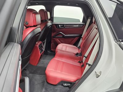 صورة مصغرة 11 لـ 2023 Porsche CAYENNE