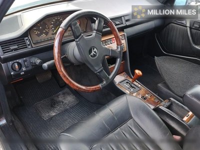 MERCEDES-BENZ MEDIUM-CLASS - 3