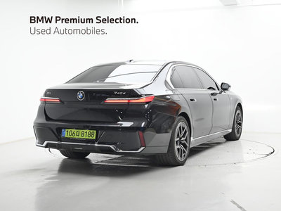 BMW 7 SERIES - 5