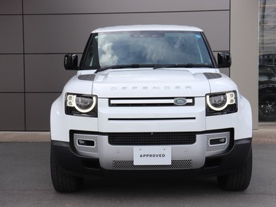 LAND ROVER DEFENDER - 10