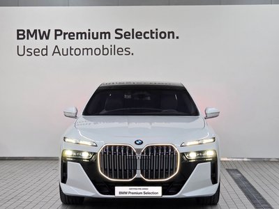 BMW 7 SERIES - 2